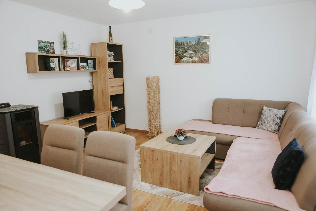 I&T Apartman Gospić Exterior foto